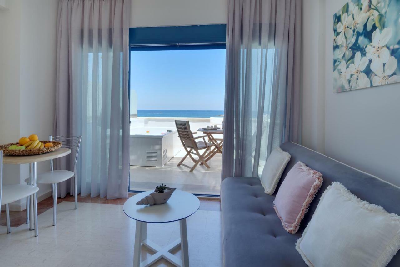 Pyrgos Beach Hotel Apartments Malia Eksteriør bilde