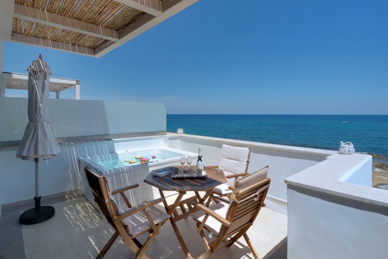 Pyrgos Beach Hotel Apartments Malia Eksteriør bilde
