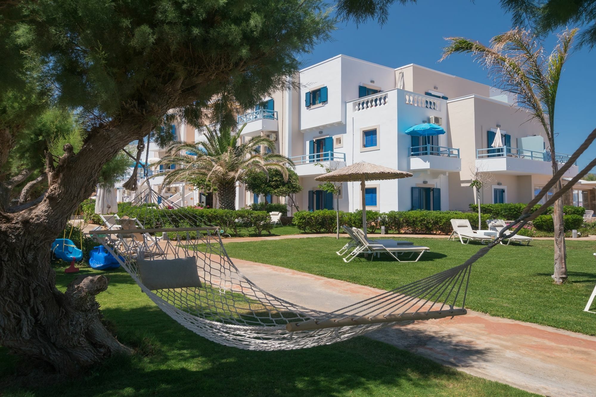 Pyrgos Beach Hotel Apartments Malia Eksteriør bilde