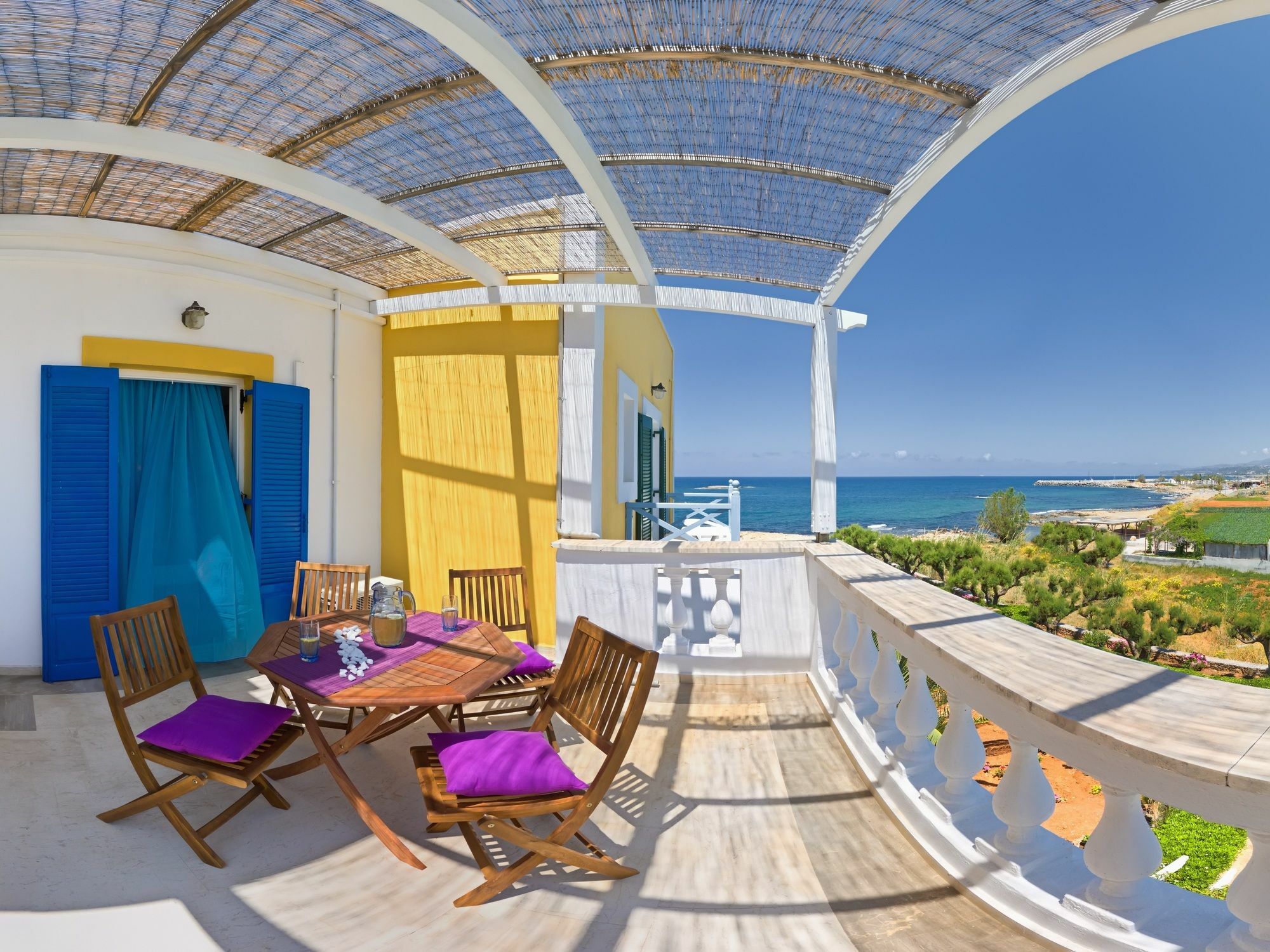 Pyrgos Beach Hotel Apartments Malia Eksteriør bilde